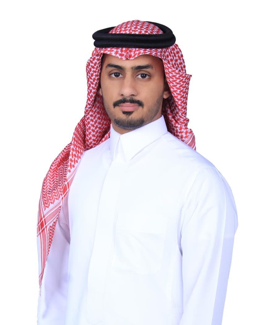 Professional portrait of Feras Almahre, an Electrical Engineering student specializing in Communications and Electronics.